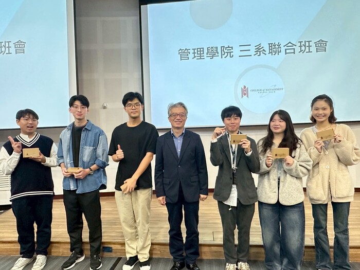 2025-12-03 北科大管理學院聯合班會舉辦職涯與國際力系列活動　里茲螞蟻創辦人 May 林芬瑜分享英語口說高分秘訣圖片